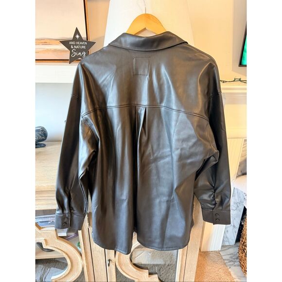 NWT Abercrombie & Fitch Oversized Vegan Leather Shirt Jacket Size Large - Picture 4 of 7